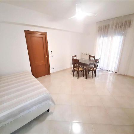 Terra E Mare Apartment Sorrento Bagian luar foto