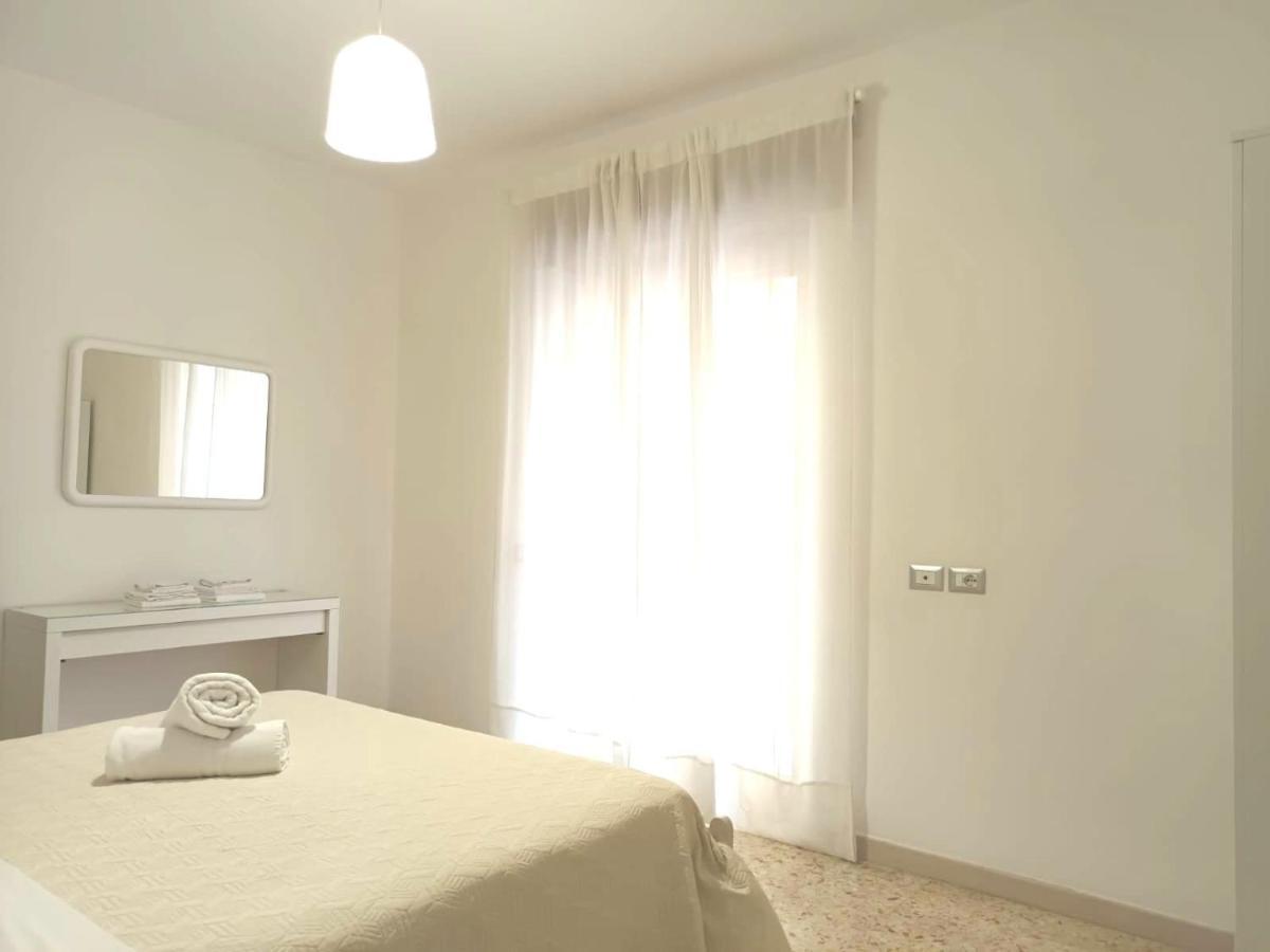 Terra E Mare Apartment Sorrento Bagian luar foto